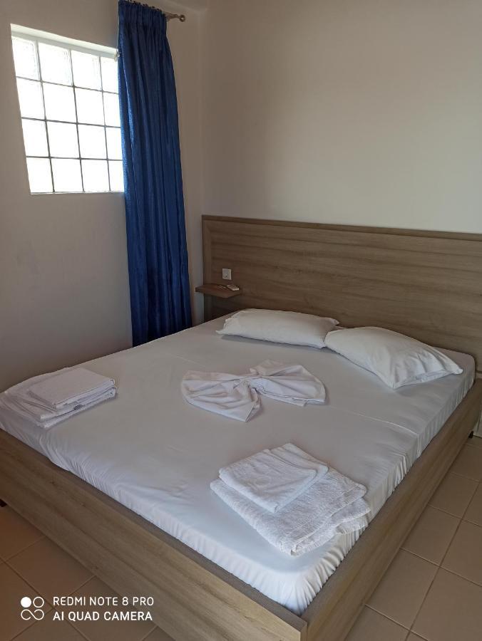 Bella Vista Hotel Himare Room photo